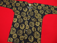 義若オリジナルの鯉口シャツ（ダボシャツ）　激安セール　金彩吉祥丸紋（黒金）